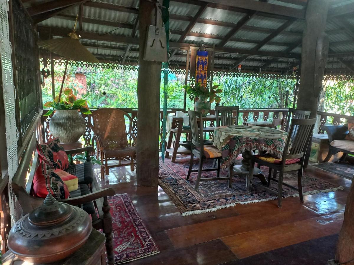 Teak House Chiang Mai Hotel Exterior photo
