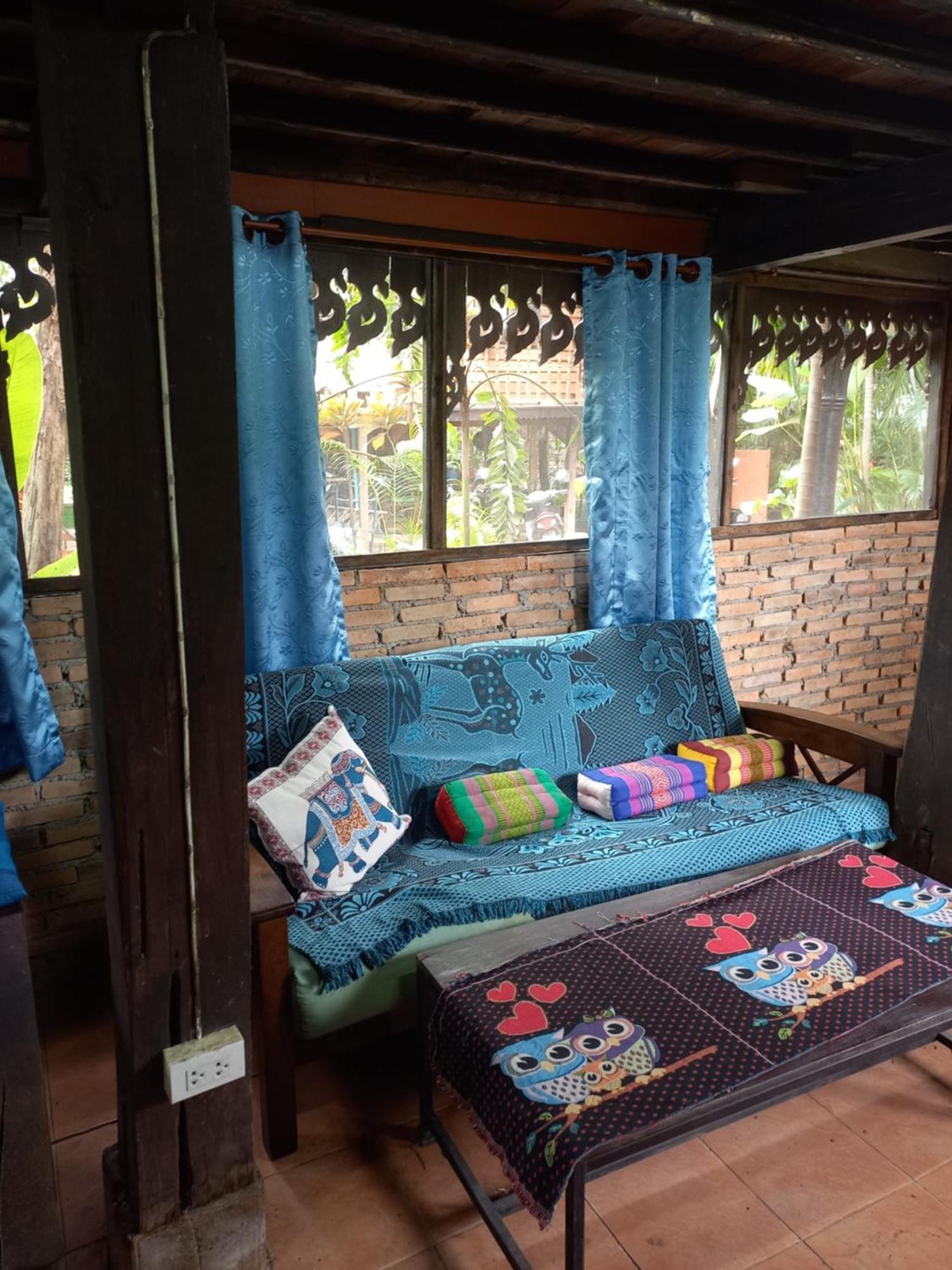 Teak House Chiang Mai Hotel Exterior photo